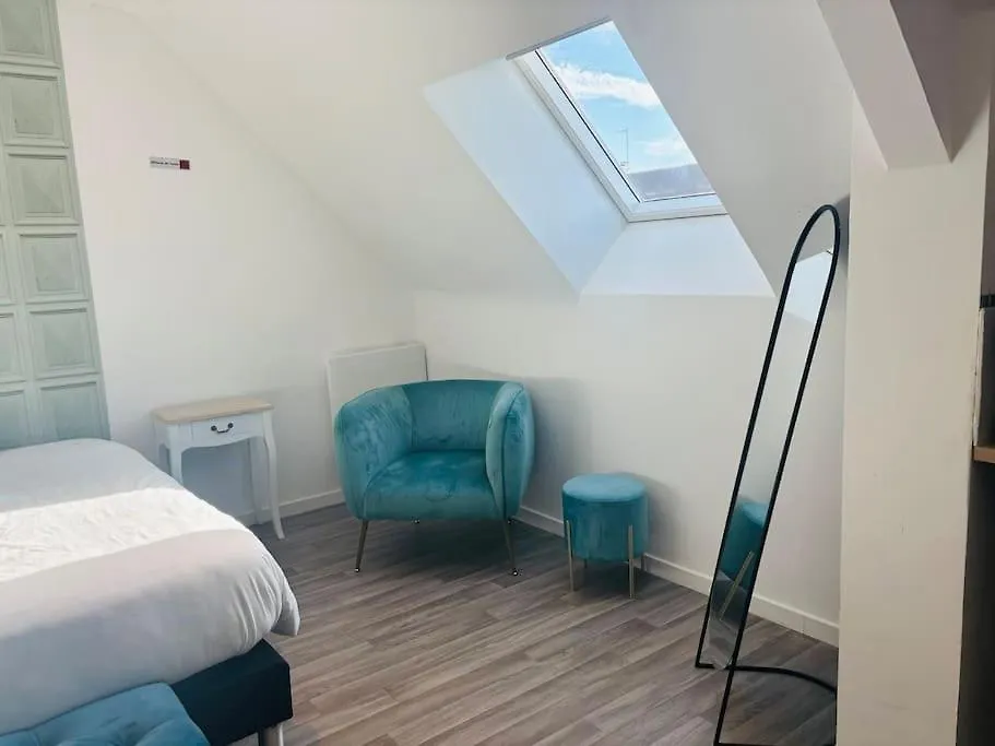 Charmant Studio 6 Avec Jacuzzi A Quéven Appartement