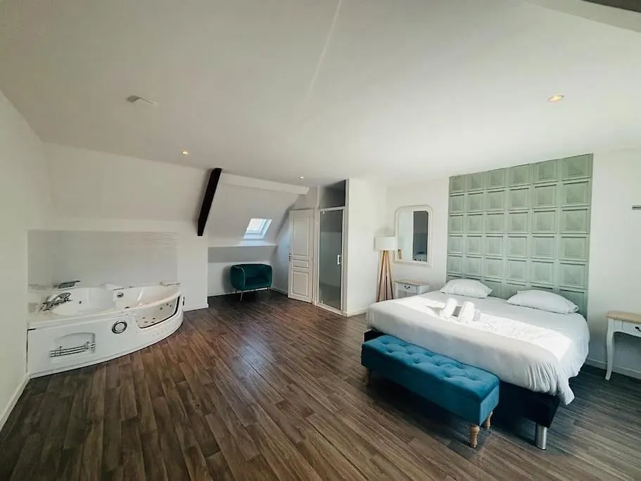 Charmant Studio 6 Avec Jacuzzi A Quéven